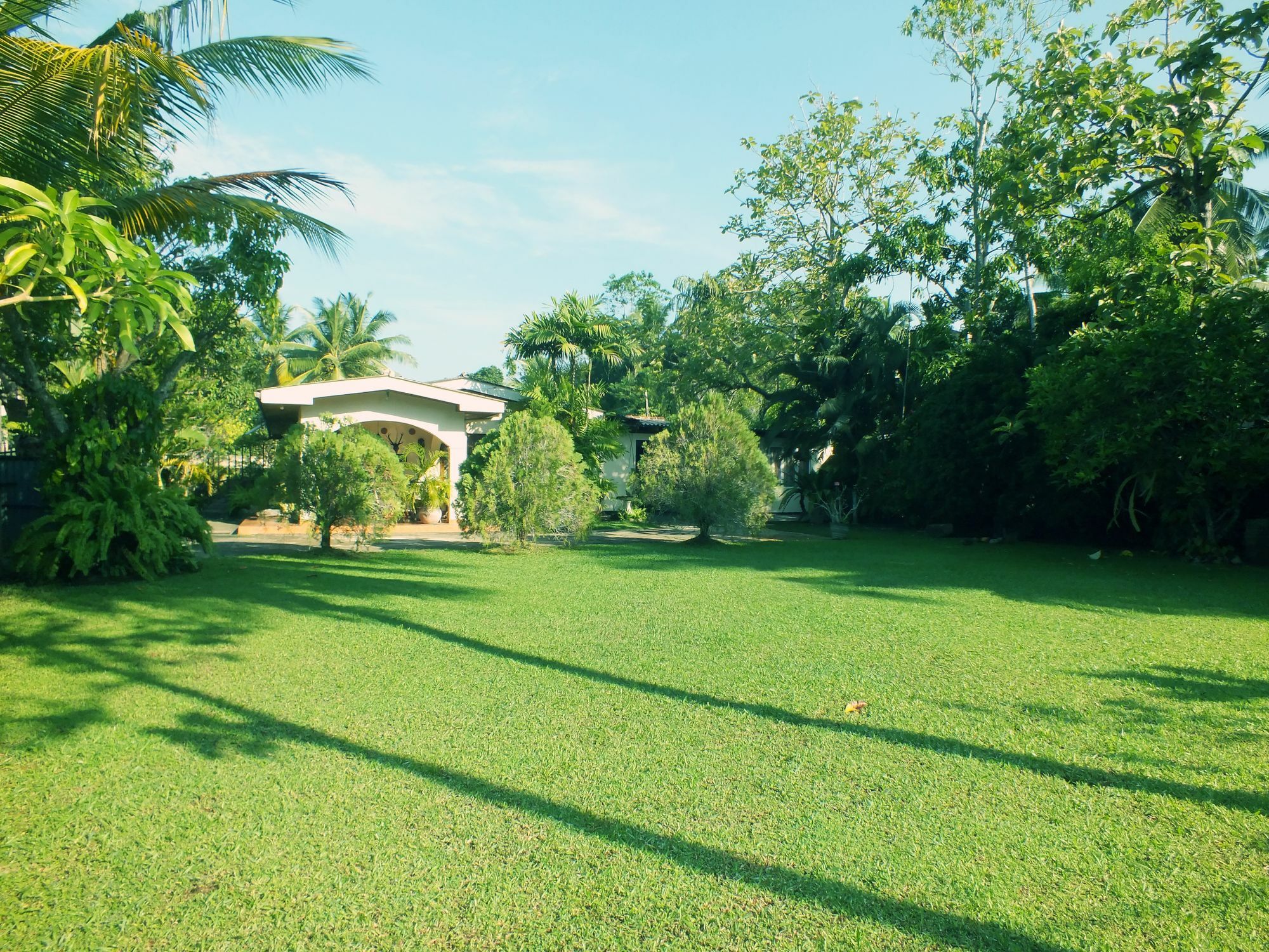 River Side Villa Галле Экстерьер фото